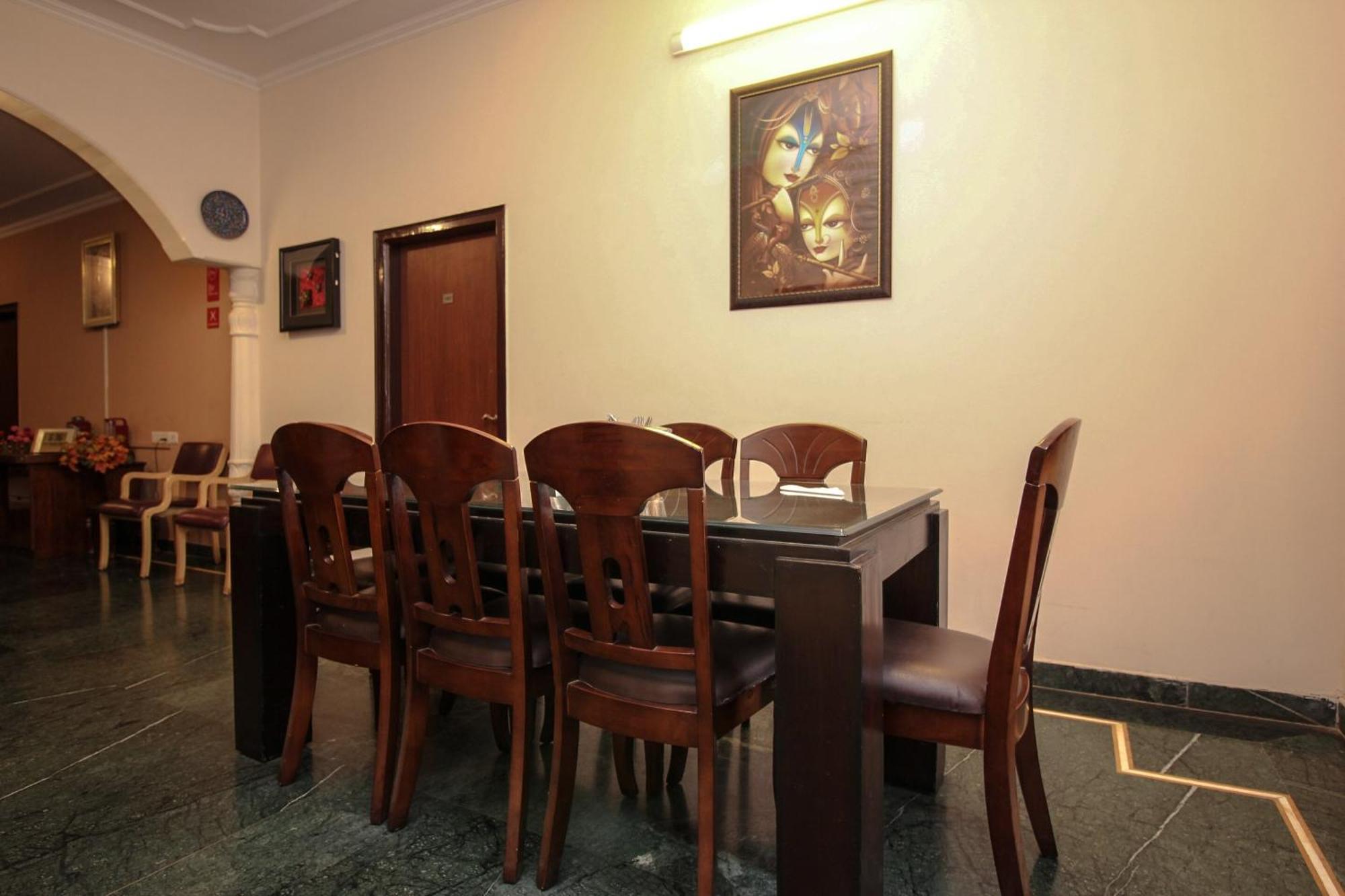 Super Hotel O Jaipur Stays Екстер'єр фото